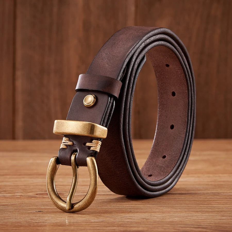Elegant Cowhide Leather Cowboy Style Belt in Rich Black