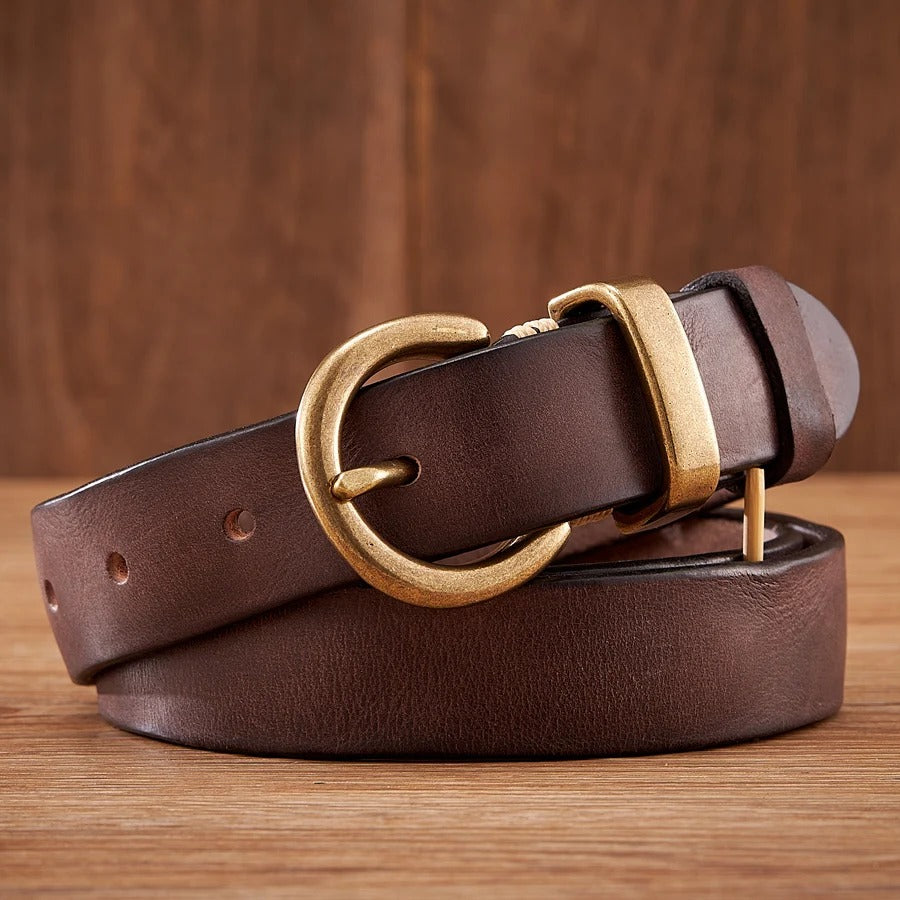 Elegant Cowhide Leather Cowboy Style Belt in Rich Black