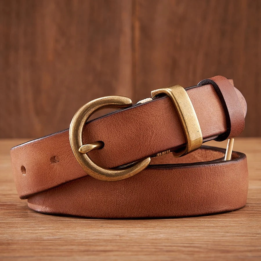 Elegant Cowhide Leather Cowboy Style Belt in Rich Black