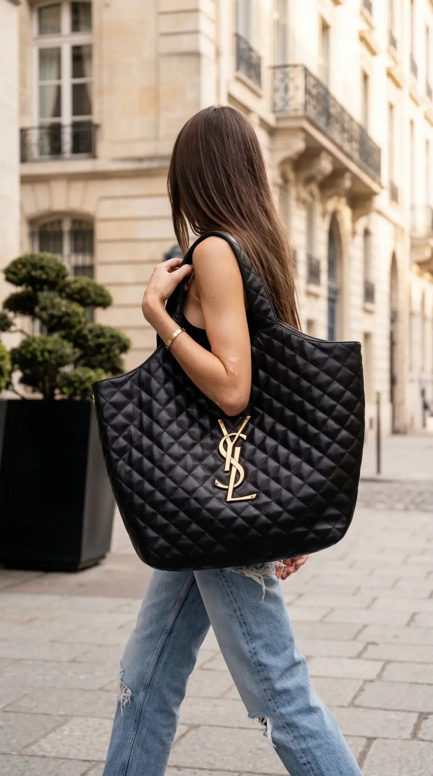 Heritage Quilted Tote – Black - Image 2