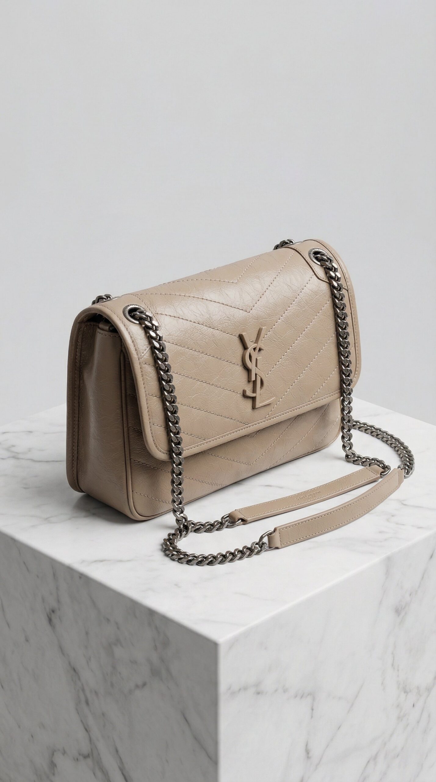 NIKI MEDIUM IN VINTAGE LEATHER
